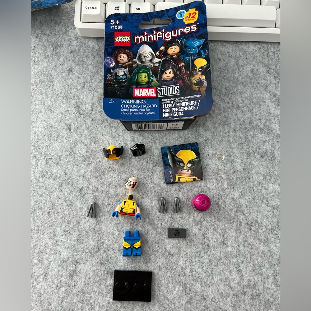 Lego Marvel Minifigure Series 2 Wolverine
